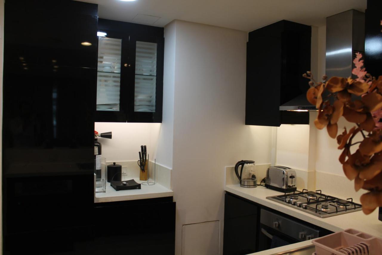 Spacious One Bedroom Close To Burj Khalifa, Dubai Mall In Business Bay Exterior photo