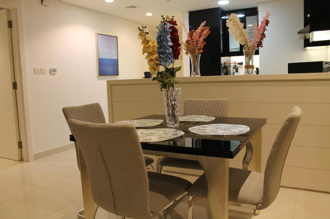 Spacious One Bedroom Close To Burj Khalifa, Dubai Mall In Business Bay Exterior photo