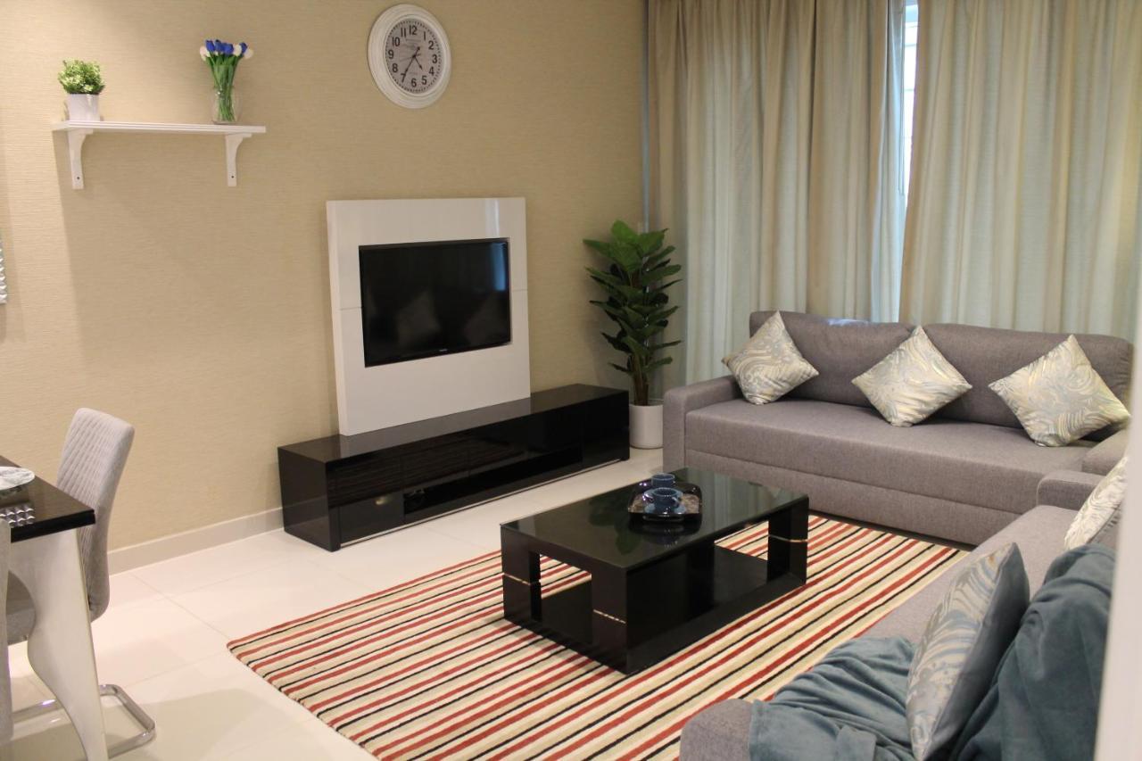 Spacious One Bedroom Close To Burj Khalifa, Dubai Mall In Business Bay Exterior photo
