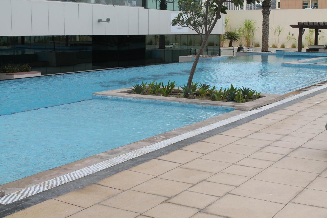 Spacious One Bedroom Close To Burj Khalifa, Dubai Mall In Business Bay Exterior photo